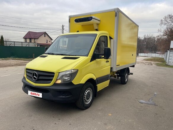 2015 Mercedes-Benz Sprinter, жёлтый, 2200000 рублей - вид 6