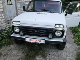 2007 Lada (ВАЗ) 2121 (4x4) I Рестайлинг, белый, 450000 рублей, вид 1