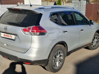 2015 Nissan X-Trail III, серебристый, 1990000 рублей, вид 2
