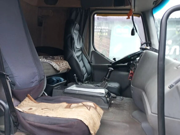 2004 Renault Premium, белый, 880000 рублей - вид 6