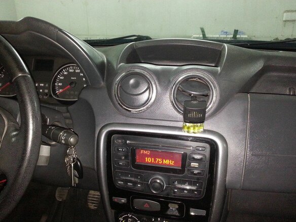 2014 Renault Duster I, синий - вид 2