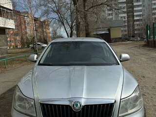 2011 Skoda Octavia II (A5) Рестайлинг, серебристый, 900000 рублей, вид 2