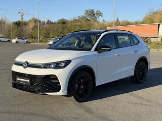 2026 Volkswagen Tiguan L Pro III (China Market), белый, 4950000 рублей, вид 3