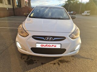 2012 Hyundai Solaris I, белый, 640000 рублей, вид 1