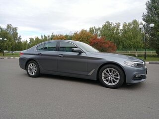 2018 BMW 5 серии 520i VII (G30/G31/G38), серый, 2750000 рублей, вид 4