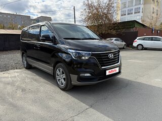 2018 Hyundai Grand Starex I Рестайлинг 2, серый, 3990000 рублей, вид 3