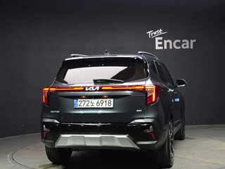 2023 Kia Seltos I Рестайлинг, чёрный, 1633000 рублей, вид 3