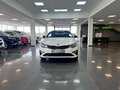 2019 Kia Optima IV Рестайлинг, белый, 1990000 рублей - вид 2