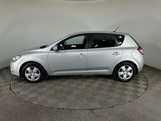 2011 Kia Ceed I Рестайлинг, серебристый, 690000 рублей, вид 5