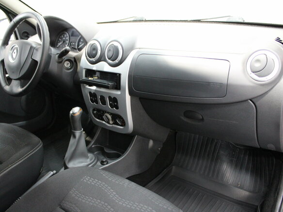 2012 Renault Sandero Stepway I, красный, 595000 рублей - вид 10