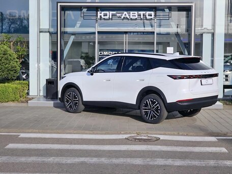 2026 Omoda C7, белый, 3099000 рублей, вид 4