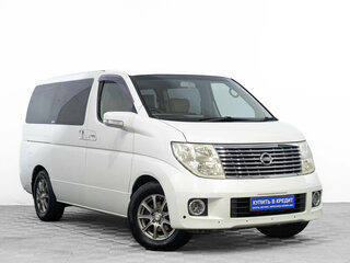 Nissan Elgrand II (E51)