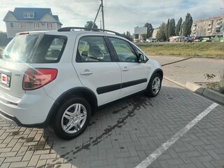2010 Suzuki SX4 I (Classic) Рестайлинг, белый, 720000 рублей, вид 2