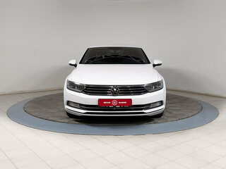 2018 Volkswagen Passat DSG6 B8, белый, 1979500 рублей, вид 3