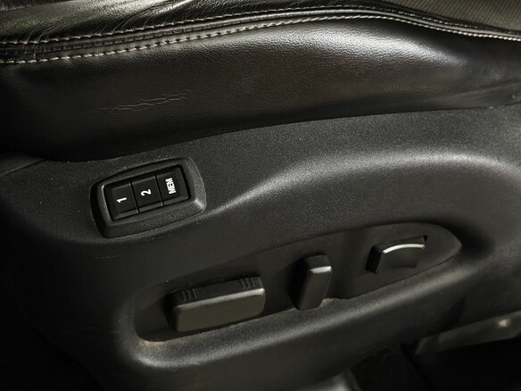 2013 Cadillac SRX II Рестайлинг, белый, 1295000 рублей - вид 21