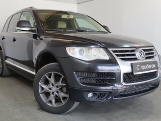 2008 Volkswagen Touareg I Рестайлинг, чёрный, 799000 рублей, вид 1