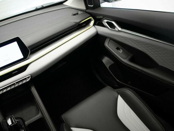 2023 Geely Coolray (Binyue Cool) I Рестайлинг, серый, 1850000 рублей - вид 23