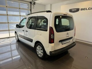 2012 Citroen Berlingo II Рестайлинг, белый, 929000 рублей, вид 2