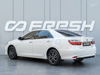 2016 Toyota Camry VII (XV50) Рестайлинг, белый, 2155000 рублей, вид 2