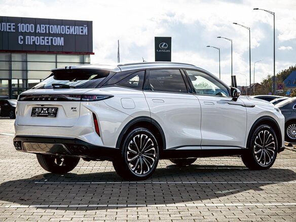 2023 Exeed RX, белый, 2535000 рублей - вид 5