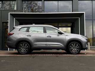 2022 Chery Tiggo 8 Pro I, серый, 1794900 рублей, вид 4