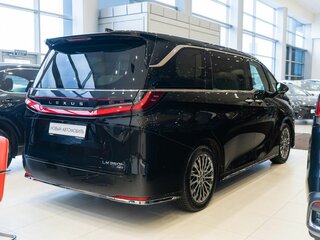 2025 Lexus LM 350h II, чёрный, 16400000 рублей, вид 4