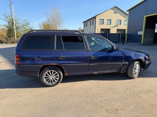 1997 Opel Astra 16LZ2 F, синий, 100000 рублей, вид 3