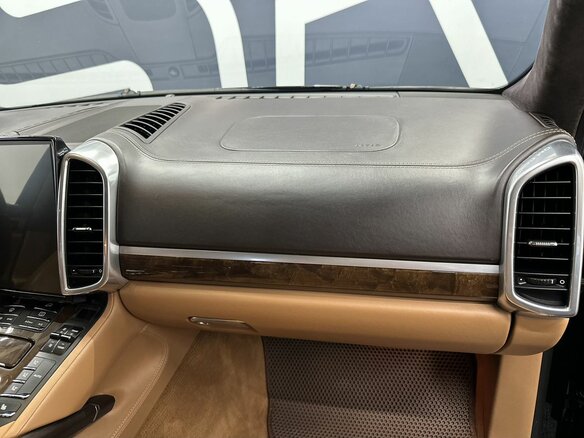 2013 Porsche Cayenne GTS II (958), чёрный, 2769900 рублей - вид 17