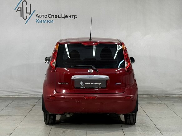 2010 Nissan Note I Рестайлинг, красный, 669800 рублей - вид 13