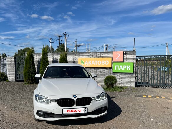 2017 BMW 3 серии 320i VI (F3x) Рестайлинг, белый, 1800000 рублей - вид 1