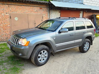 2008 Jeep Grand Cherokee III (WK), серый, 1150000 рублей, вид 4