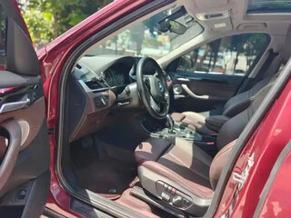 2022 BMW X1 Long 20Li sDrive II (F48) Рестайлинг, красный, 1620290 рублей, вид 4