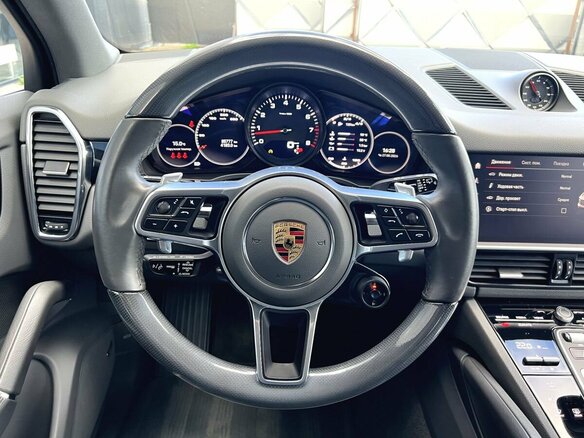 2021 Porsche Cayenne III, серый, 7390000 рублей - вид 20