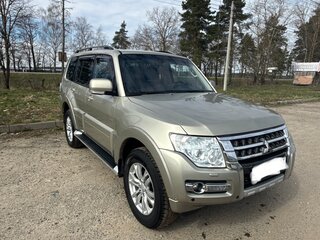 2018 Mitsubishi Pajero IV Рестайлинг 2, бежевый, 2350000 рублей, вид 3