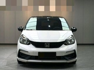 2022 Honda Fit RS IV Рестайлинг, белый, 1150000 рублей, вид 3