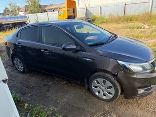 2016 Kia Rio III Рестайлинг, коричневый, 650000 рублей, вид 2