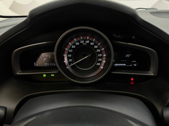 2014 Mazda 3 III (BM), красный, 1310000 рублей - вид 11