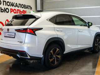 2021 Lexus NX 200 I Рестайлинг, белый, 3099000 рублей, вид 4