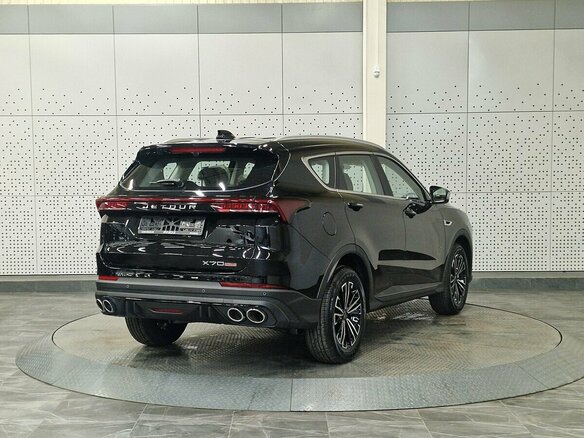 2026 Jetour X70+ I Рестайлинг, чёрный, 3099900 рублей - вид 1