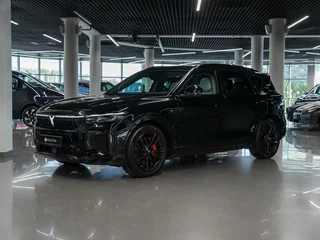 2025 Voyah Free 318 I Рестайлинг, чёрный, 6300000 рублей, вид 1