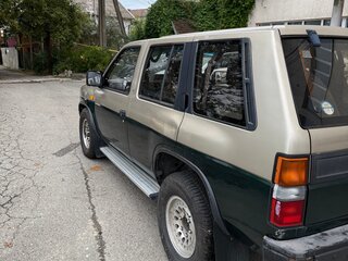 1991 Nissan Terrano I, бежевый, 850000 рублей, вид 4