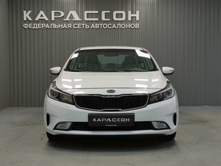 2019 Kia Cerato III Рестайлинг (Classic), белый, 1370000 рублей, вид 3