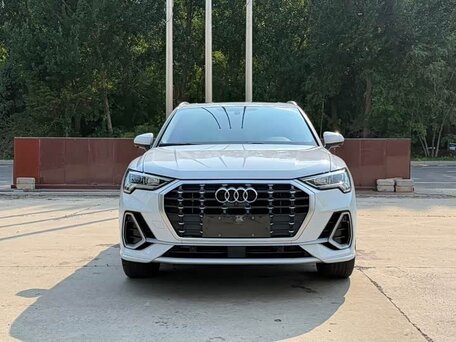 2022 Audi Q3 35 TFSI II (F3), белый, 2390000 рублей, вид 2