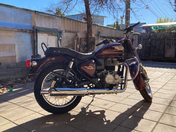 2024 Royal Enfield Bullet 350, пурпурный, 450000 рублей - вид 10