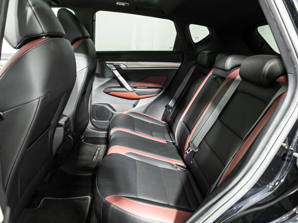 2022 Geely Coolray I, чёрный, 1725900 рублей - вид 9
