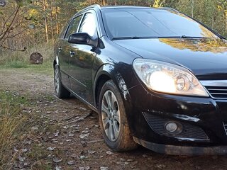 2007 Opel Astra H, чёрный, 540000 рублей, вид 3