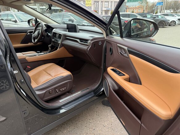 2017 Lexus RX 200t IV, чёрный, 3250000 рублей - вид 5