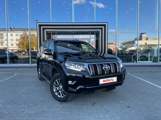 2018 Toyota Land Cruiser Prado 150 Series Рестайлинг 2, чёрный, 3930000 рублей, вид 1