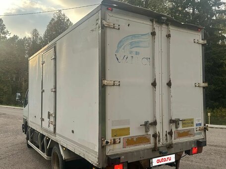 2003 Fuso (Mitsubishi) Canter, белый, 850000 рублей, вид 4
