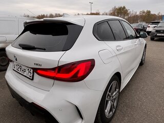 2020 BMW 1 серии 118i III (F40), белый, 2300000 рублей, вид 4